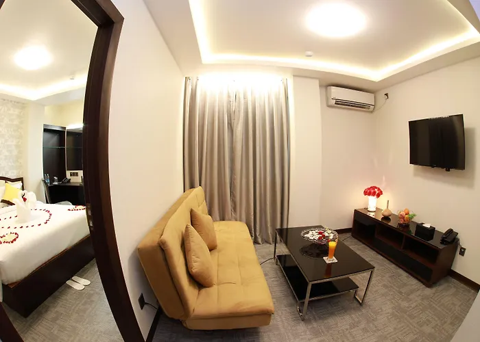 Rose Palace Hotel